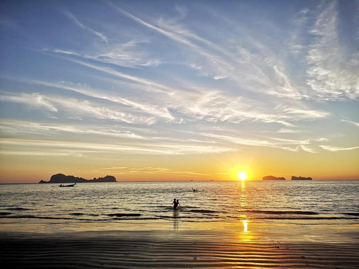 Sukorn Andaman Beach Resort Ko Sukon Zewnętrze zdjęcie