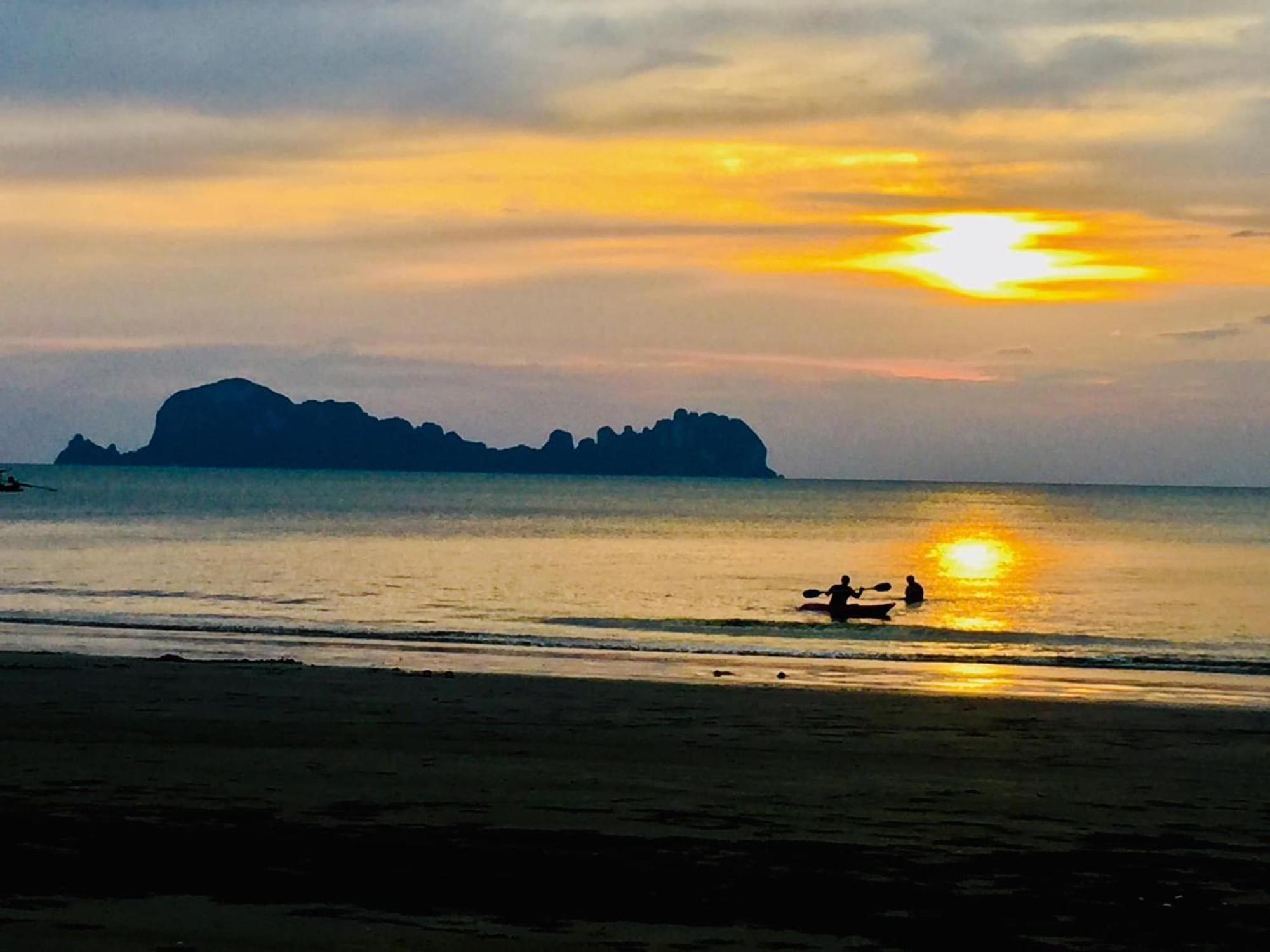 Sukorn Andaman Beach Resort Ko Sukon Zewnętrze zdjęcie