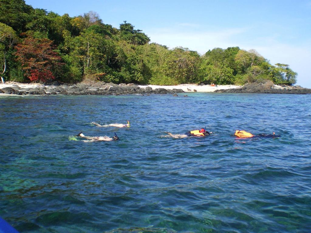 Sukorn Andaman Beach Resort Ko Sukon Zewnętrze zdjęcie