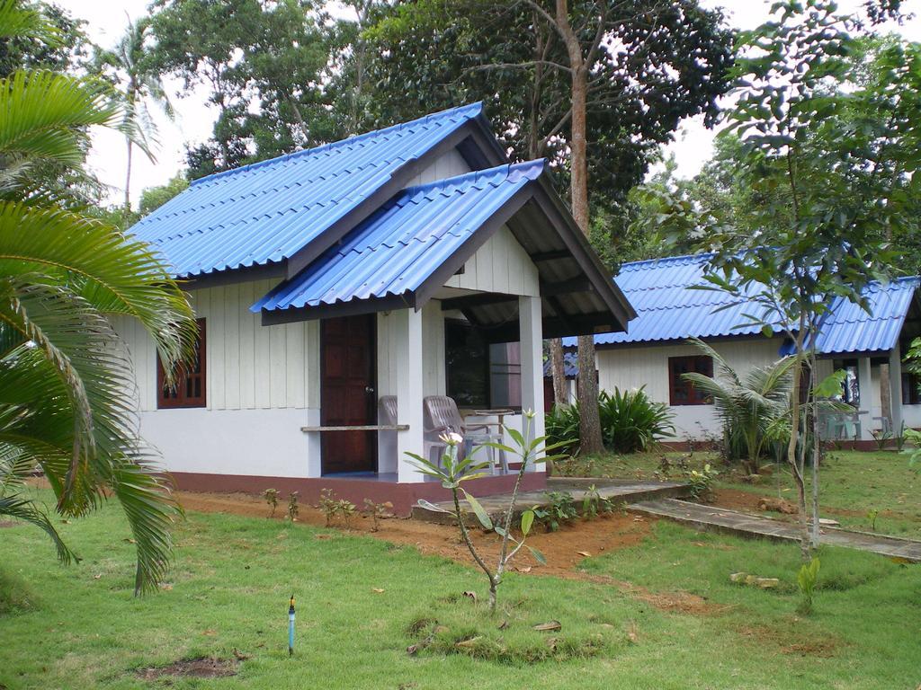 Sukorn Andaman Beach Resort Ko Sukon Zewnętrze zdjęcie